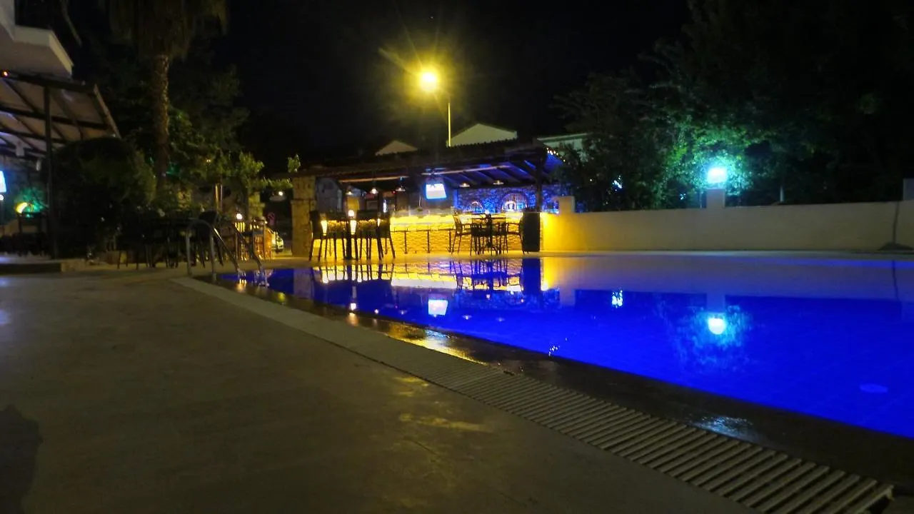 Native Hotel Ovacık Turquia