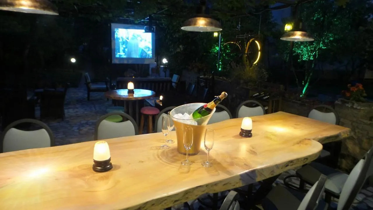 Native Hotel Ovacık